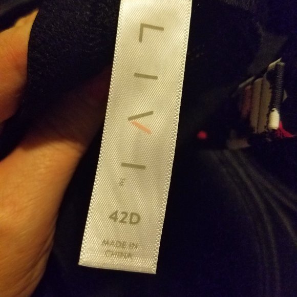 NEW LIVI Lane Bryant 42D High Impact SPORTS BRA Max Support Moisture Wic… - Picture 6 of 7